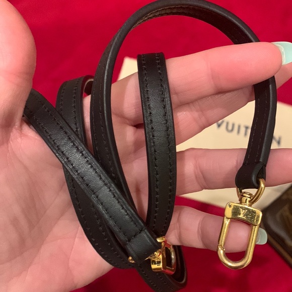 🔥SOLD🔥 Authentic Louis Vuitton Crossbody Giant Reverse Double Zip Pochette - Picture 8 of 9